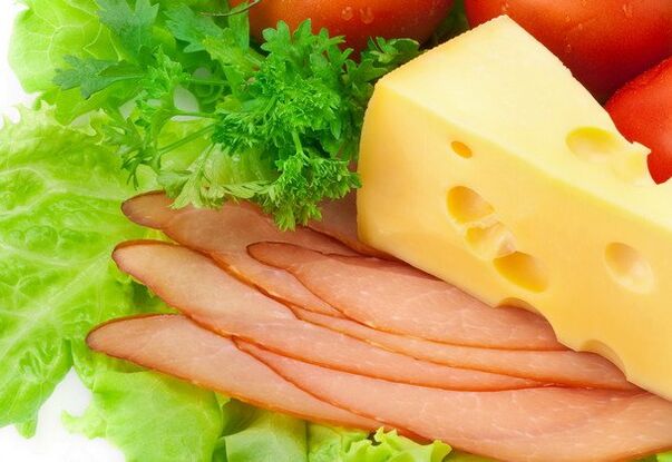 sýrové maso a zelenina pro Dukanovu dietu